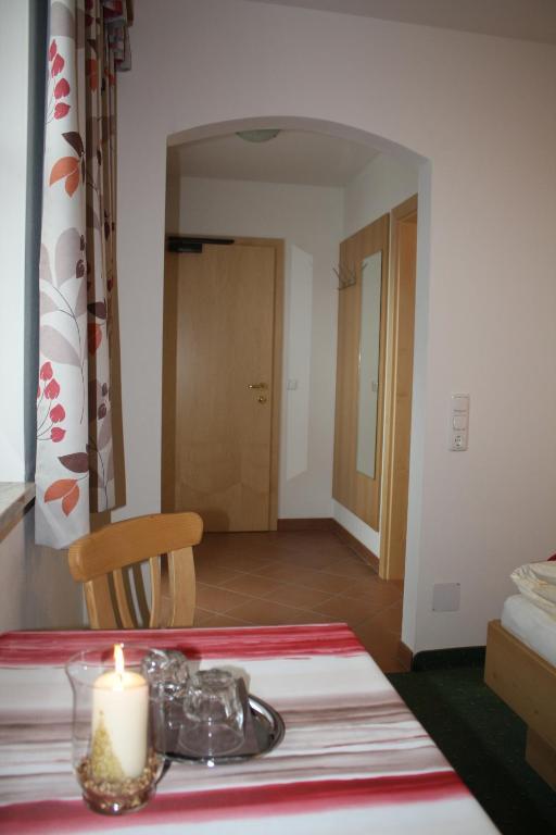 Zimmervermietung Babsy Zell am See Zimmer foto