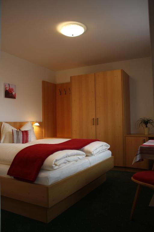 Zimmervermietung Babsy Zell am See Zimmer foto